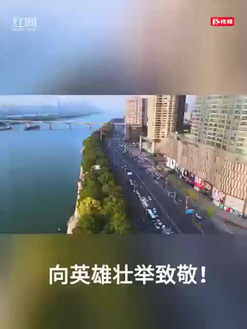 湖南又一跳桥救人英雄！49岁安仁人罗范春从20多米桥上跳河救人