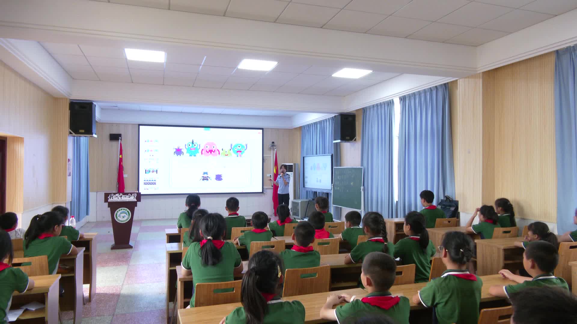 武陵区丹洲乡中心小学开展“禁毒宣传进校园 护航青春健康行”主题活动