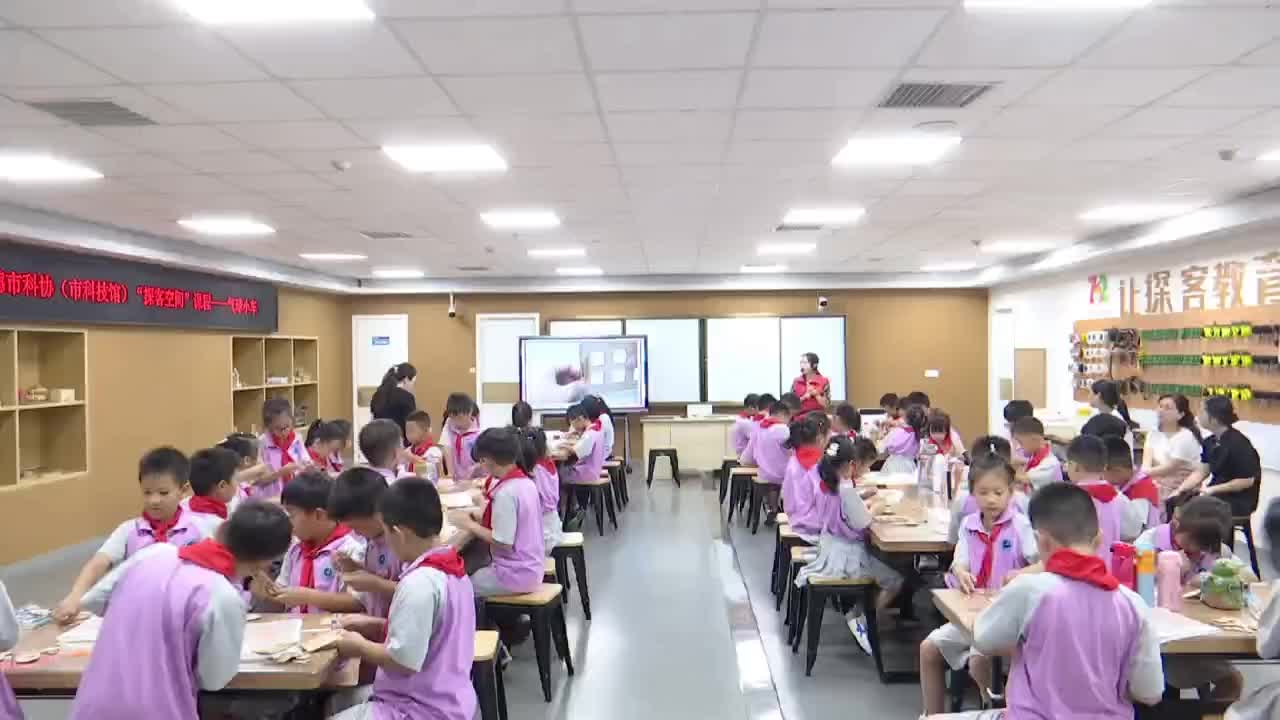 武陵区第一小学开展“重力车设计赛”活动