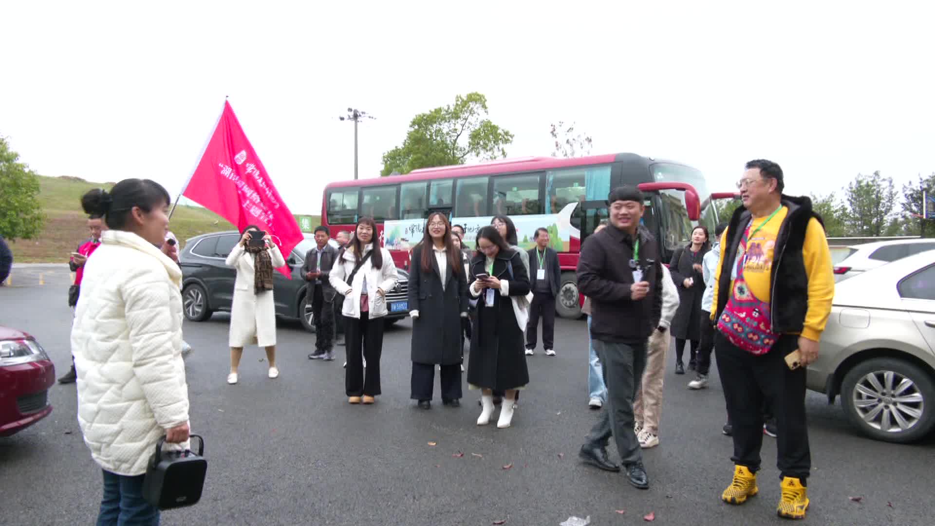 “常德是个好地方”全国网络媒体“湖南e周”主题宣传活动走进武陵区