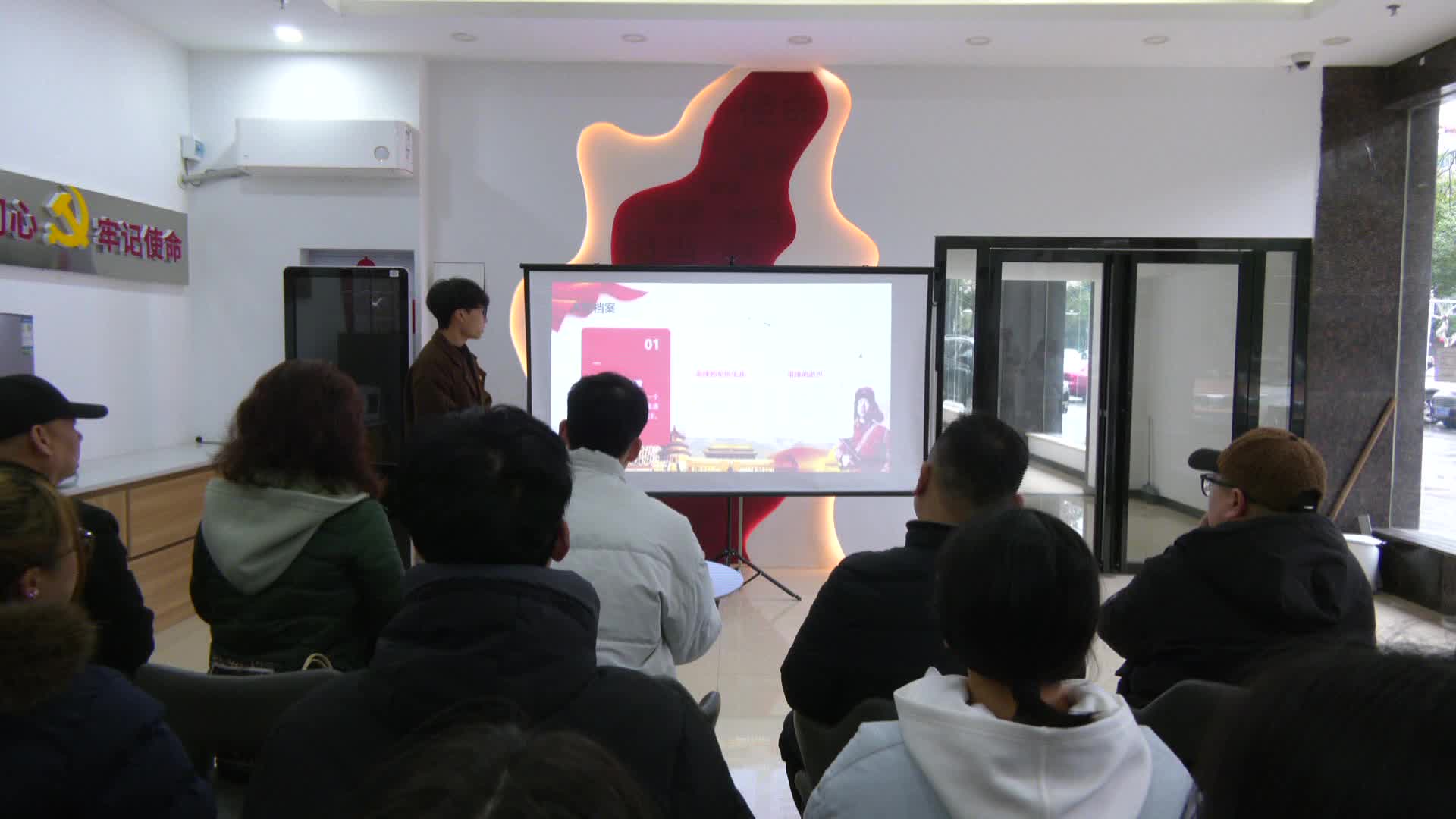 惠家坪社区开展“学雷锋·文明实践我行动”主题活动
