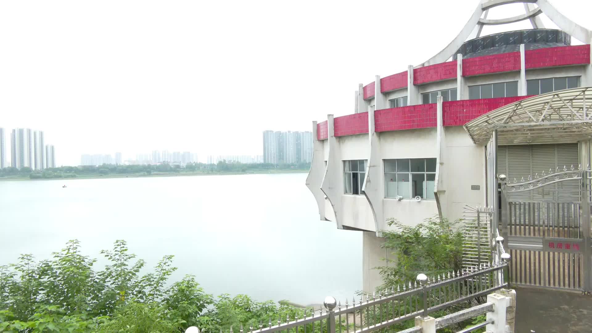 武陵区开展沅江北岸饮用水水源保护区环境整治行动