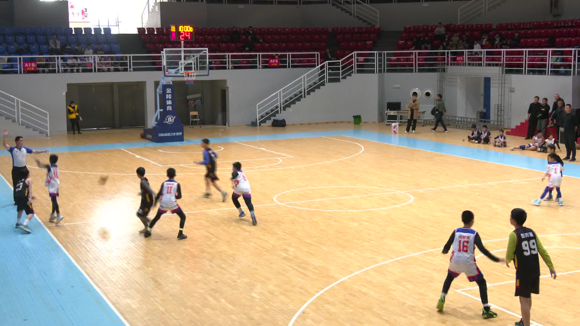 “明诚杯”武陵区中小学青少年校园篮球联赛闭幕