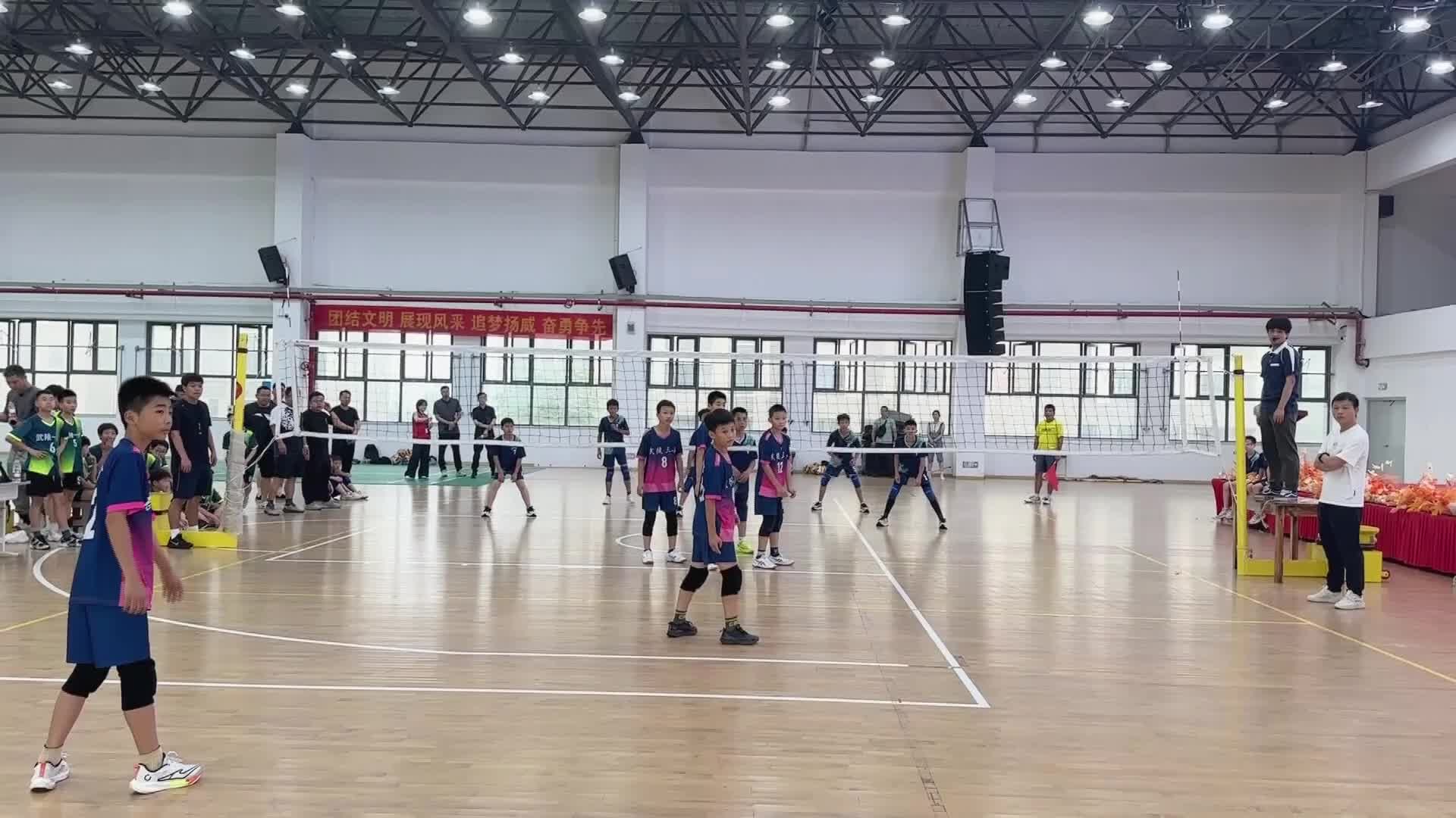 武陵区青少年阳光体育运动联赛中小学生排球赛开赛