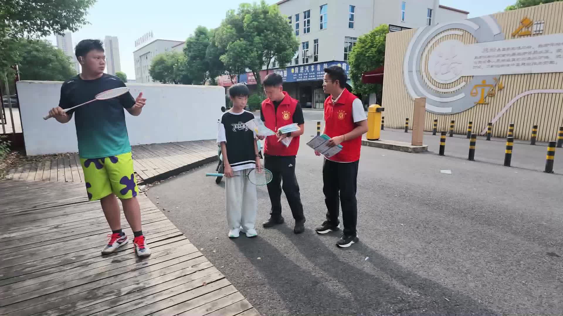 武陵区南坪街道开展防溺水宣传 筑牢暑期安全防线