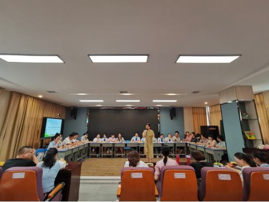 工农小学：从小问题着手，研精覃思