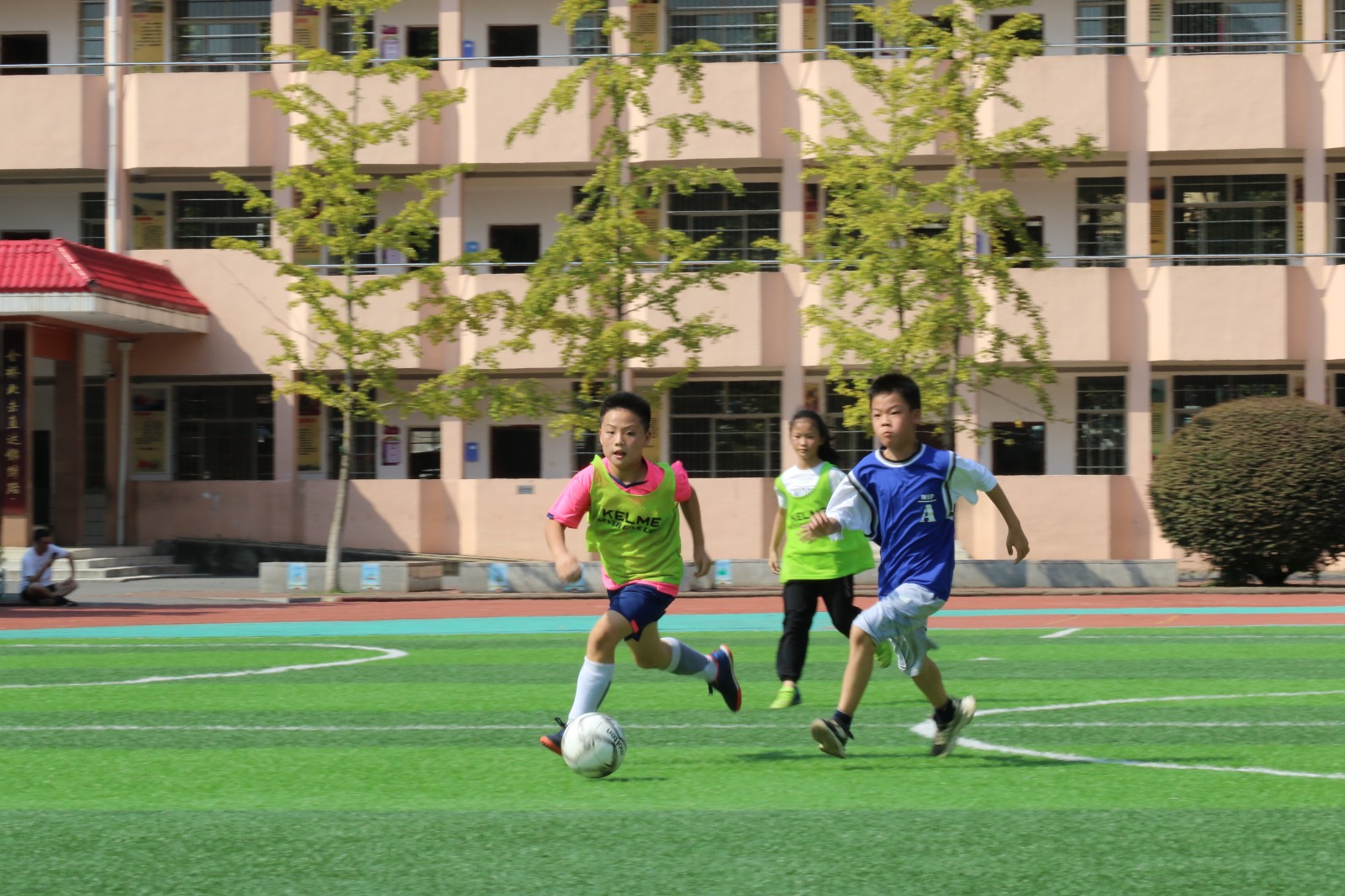 新时代文明实践耀武陵丨紫桥小学足球联赛拉开帷幕