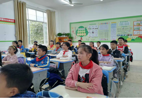 武陵区青林小学：践行课堂文明礼仪，提高课堂效率，为“双减”护航