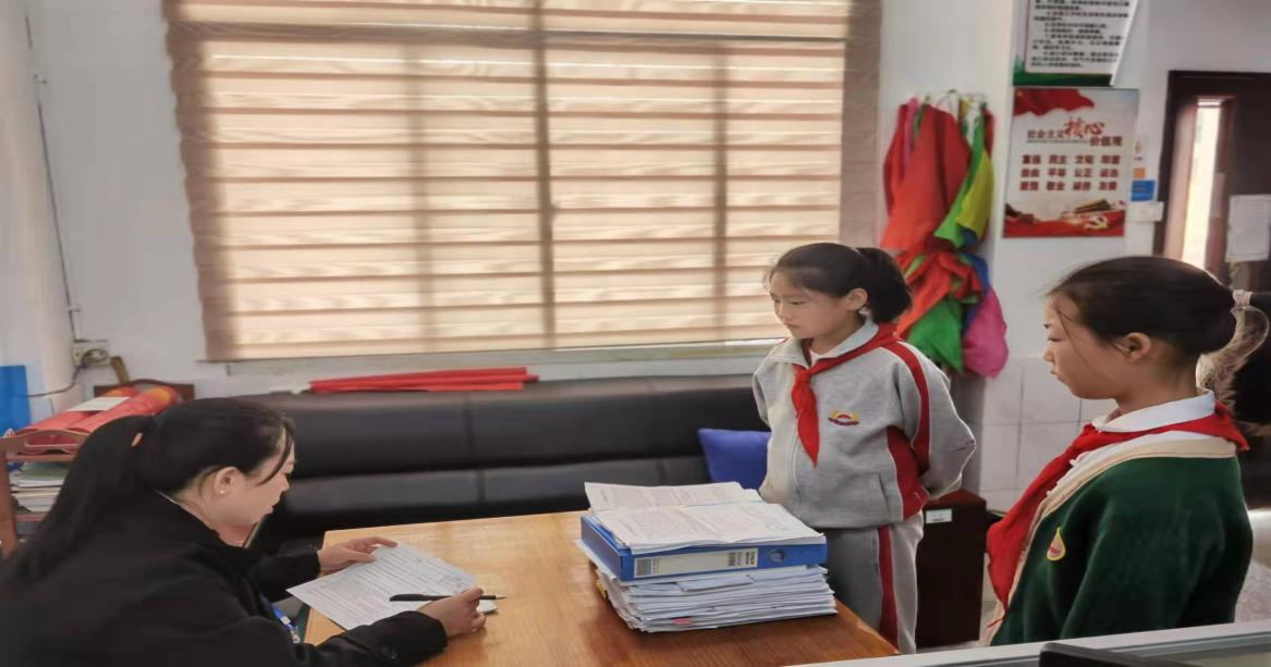 落实“双减”政策，督导课服实施，助力学生健康成长