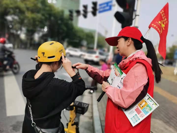 武陵区永安街道：用“志愿红”点亮城市文明之光