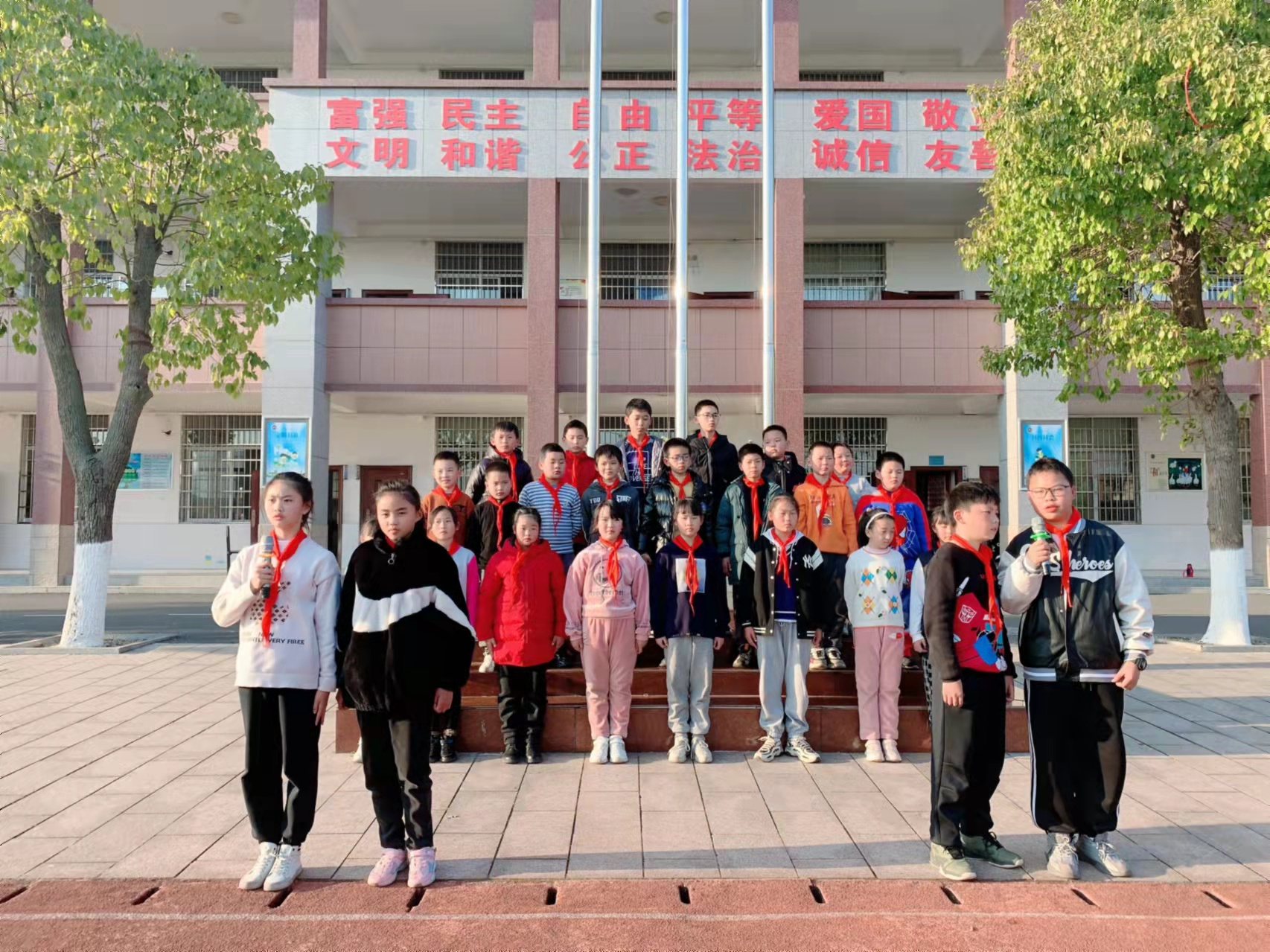 提质量，助“双减”， 绽“艺”彩——武陵区三村小学特色社团课活动