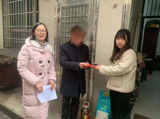 白马湖司法所开展新春送慰问活动