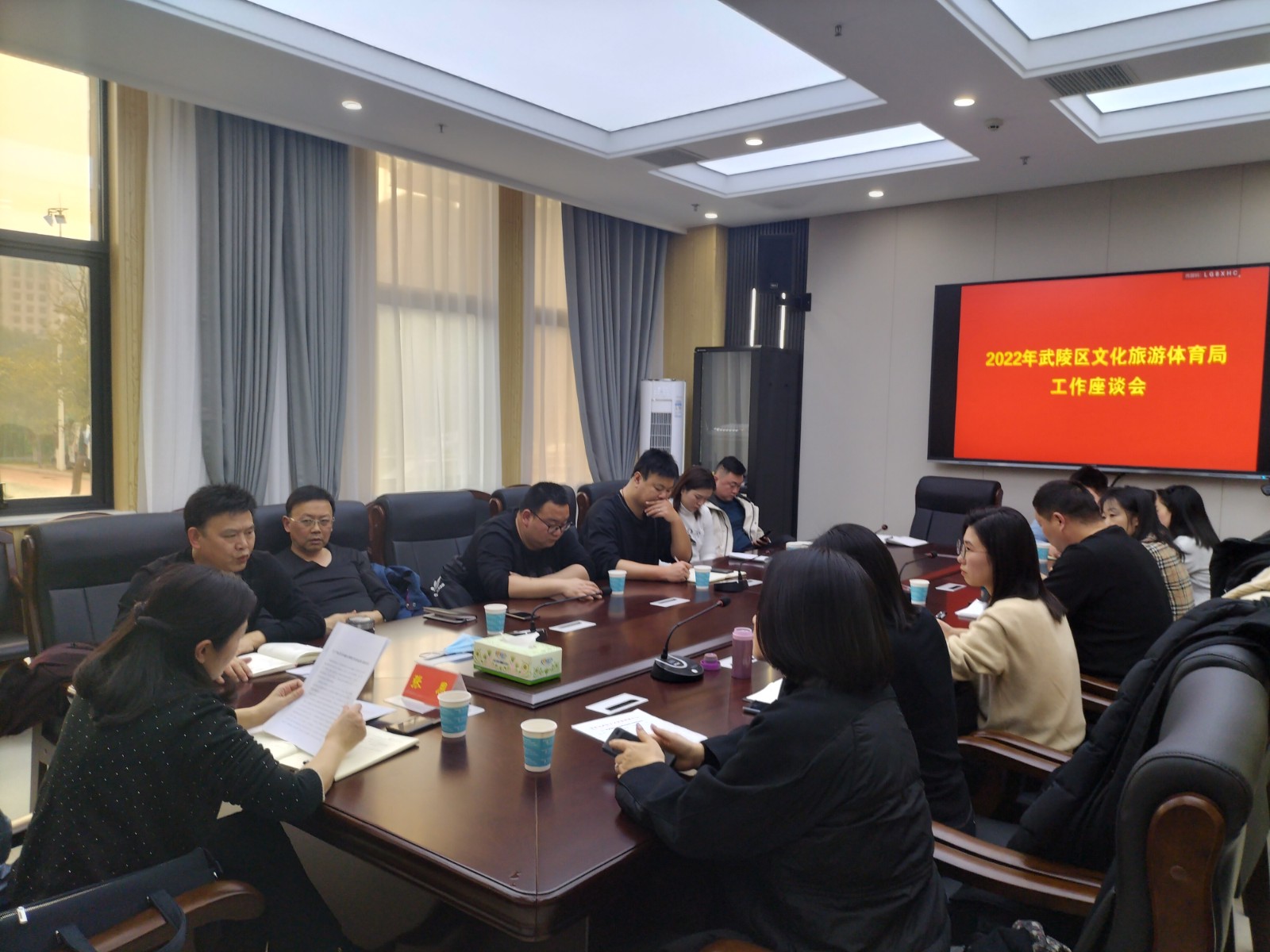 武陵区领导张恩赴区文体局开展2022年工作座谈会