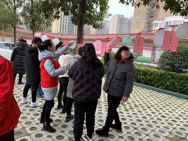 新时代文明耀武陵|永安街道三闾港社区开展“趣味猜灯谜宣禁炮  欢欢喜喜迎元宵节”主题活动