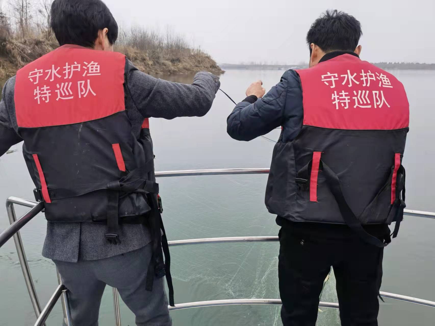 打击非法捕捞，守护武陵渔业生态