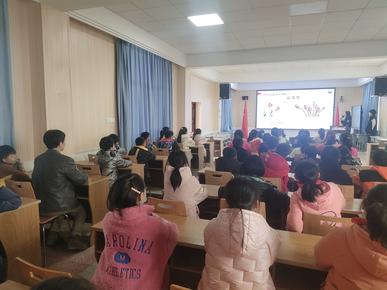 丹洲司法所： 禁毒宣传进课堂 讲好开学第一课