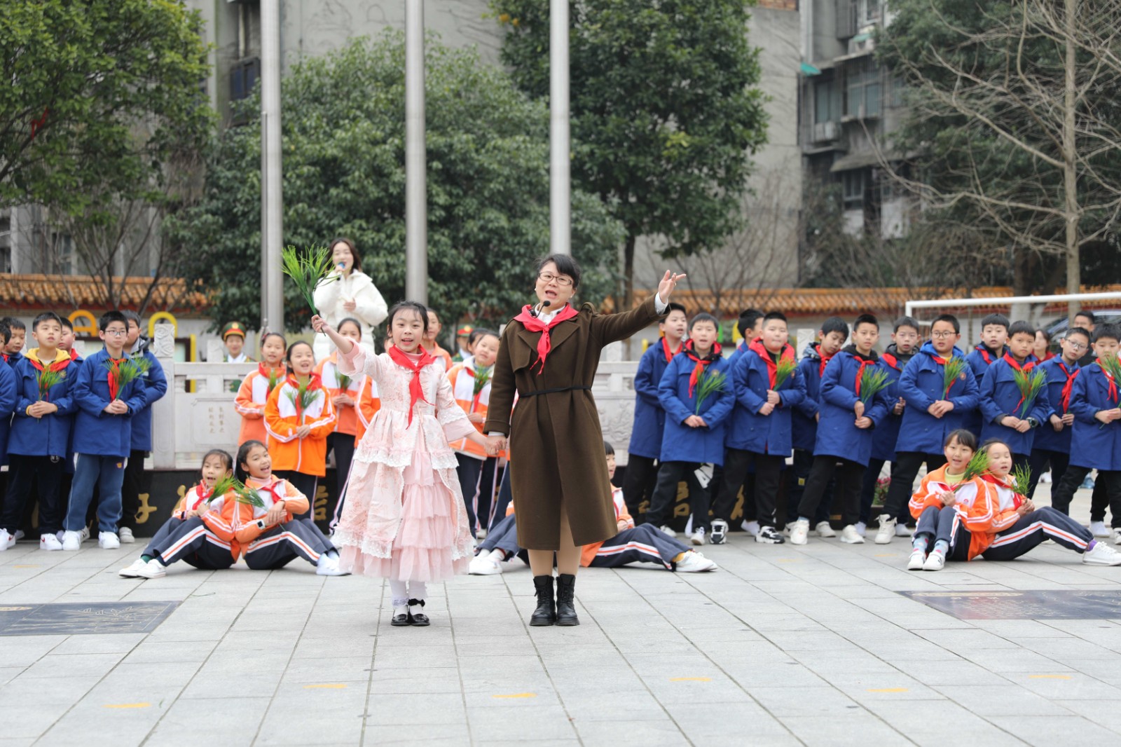 廉政教育时时在  清风滋润师生心