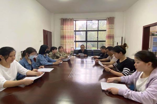 武陵区丹洲乡坪湖幼儿园 ：守护安全，畅通消费