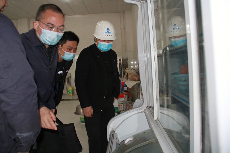 守底线、查隐患、保安全：武陵区开展建筑工地食堂食品安全专项检查