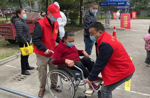新时代文明实践耀武陵|永安街道甘露寺社区：助力疫情防控 志愿服务在行动
