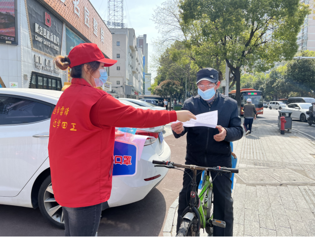 新时代文明实践耀武陵│防疫一线最暖色，处处绽放“志愿红”