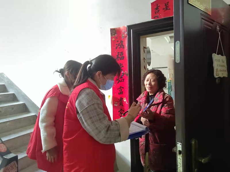 武陵区非公综合党委：让党旗在防疫一线飘扬