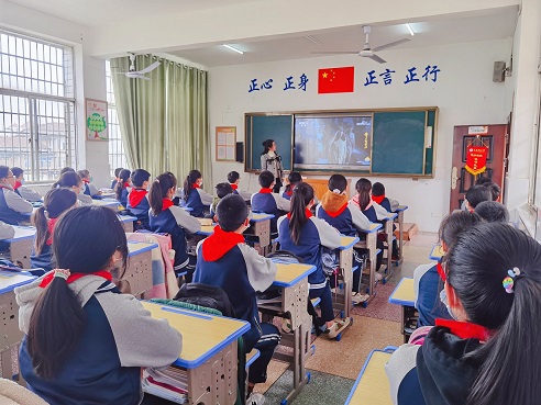 三岔路小学：铭记先烈遗志  赓续红色血脉