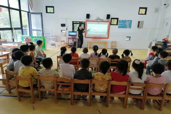武陵区丹洲乡坪湖幼儿园：预防溺水，安全相伴