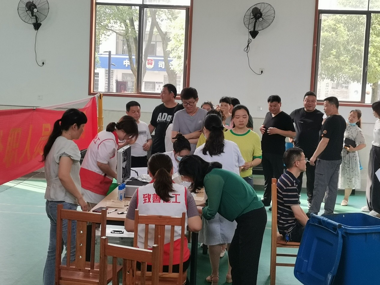 河洑镇开展公职人员毛发检测工作