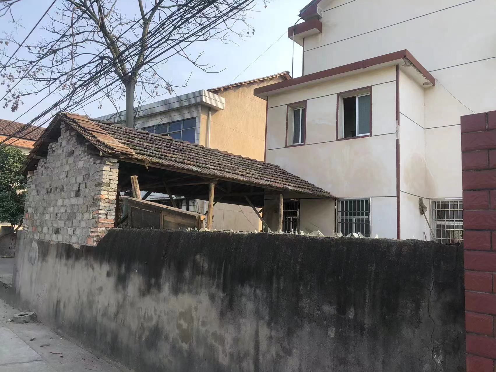 违法必拆！河洑镇依法拆除一处违法建设 排除安全隐患 护一方平安