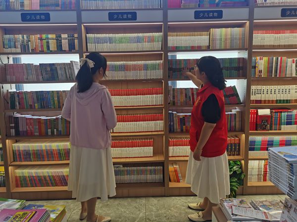 新时代文明实践耀武陵|永安街道新东街社区开展“扫黄打非”宣传活动