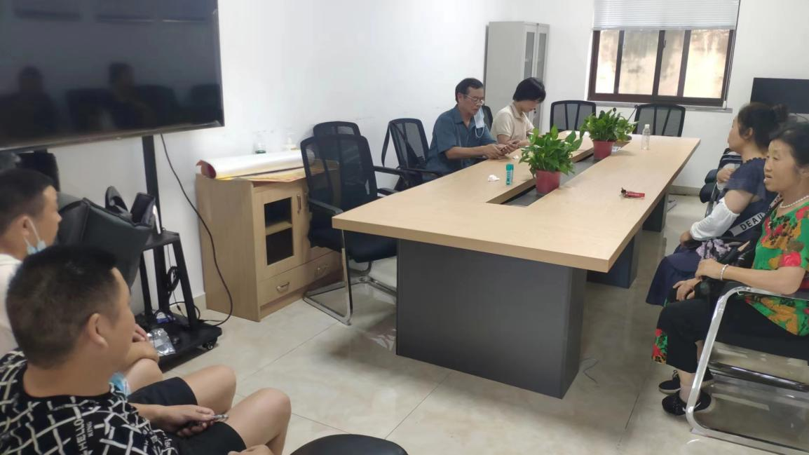 法律顾问助力社区化解矛盾纠纷