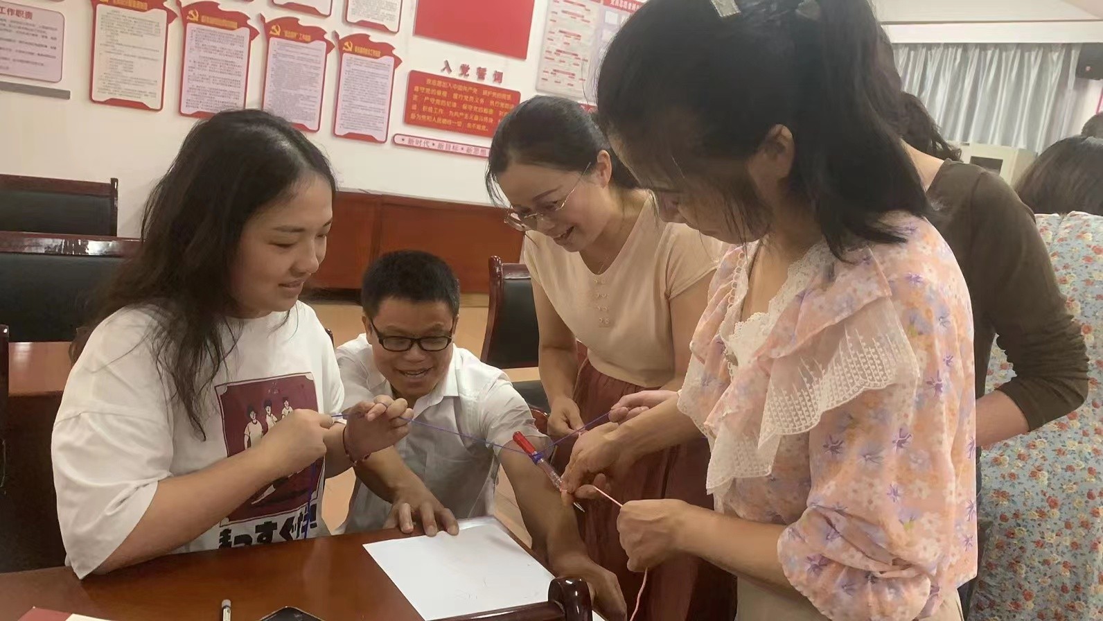 武陵区胜利路小学：团队凝聚，悦身心