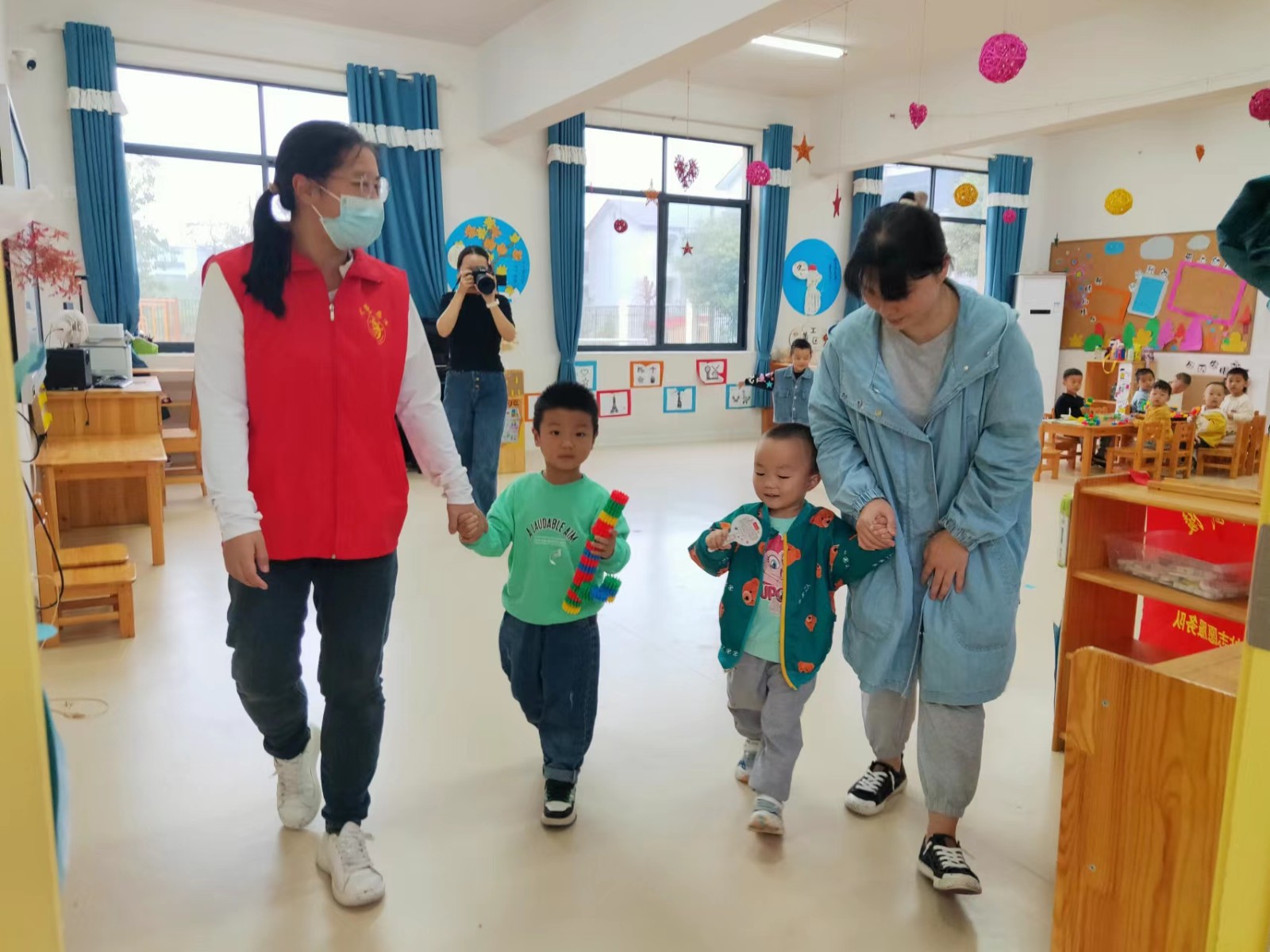 “防拐防骗，为爱护航”—— 武陵区河洑镇中心幼儿园防拐骗演练活动