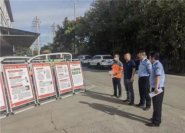 东江街道开展“无毒快递，平安同行”禁毒宣传进物流行业