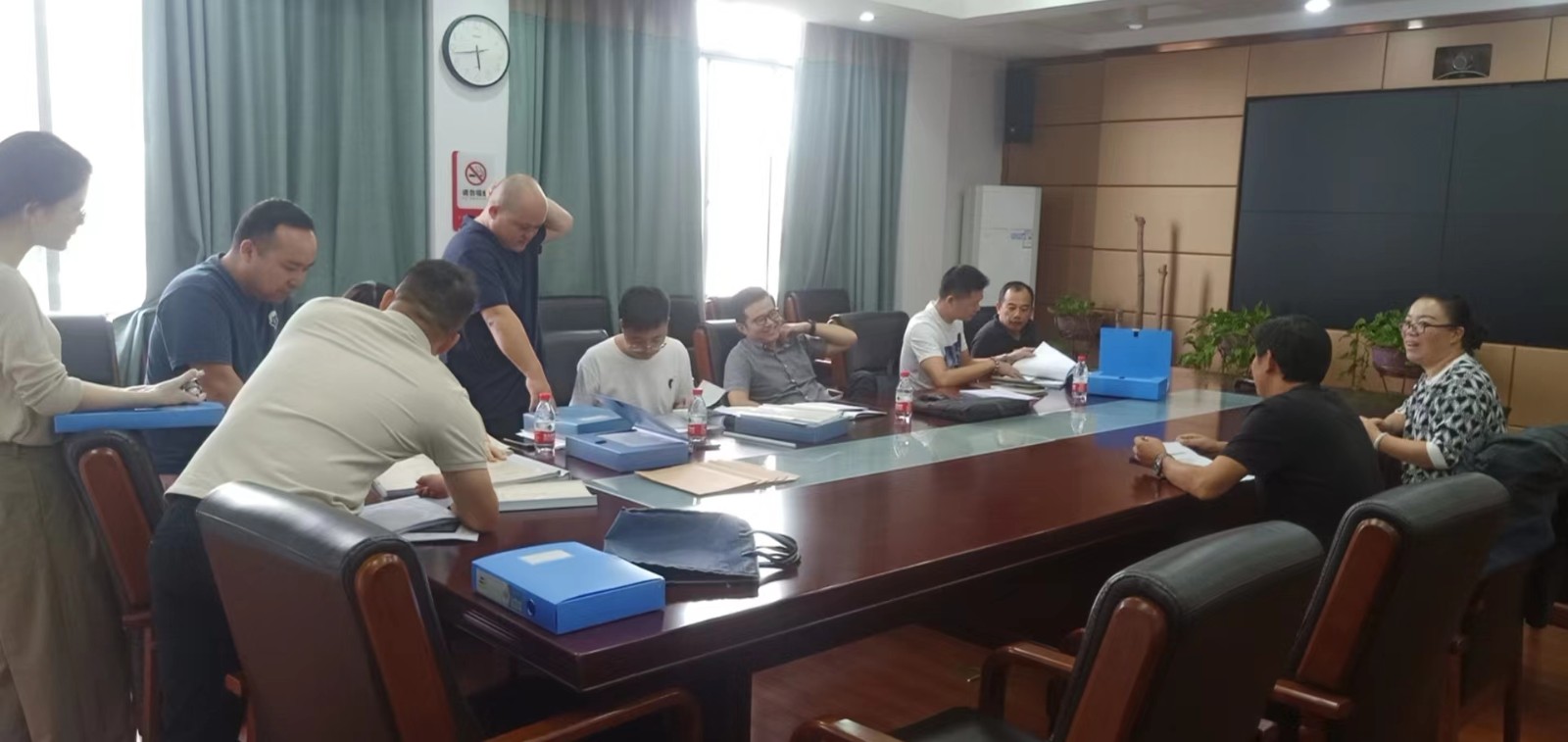 武陵区民政局接受两办督查组信访稳定暨安全生产工作综合督查