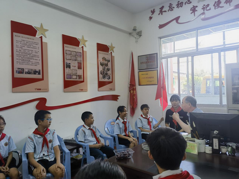 寻访最美志愿者，聆听党员初心