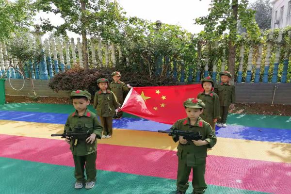 武陵区丹洲乡坪湖幼儿园：“礼赞祖国，童心飞扬”