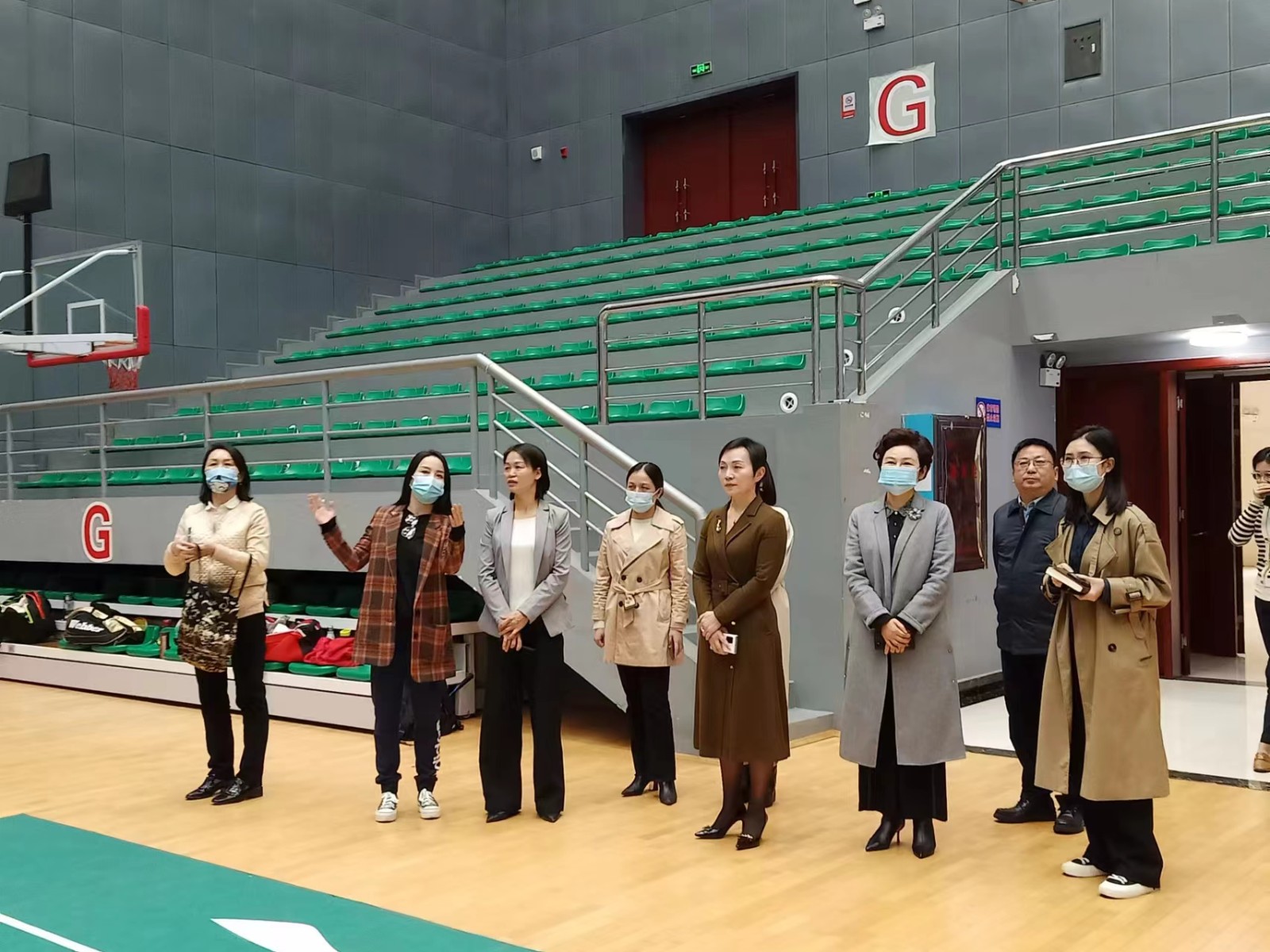 省体育局局长罗双全一行莅临武陵区全民健身服务中心体育馆检查工作
