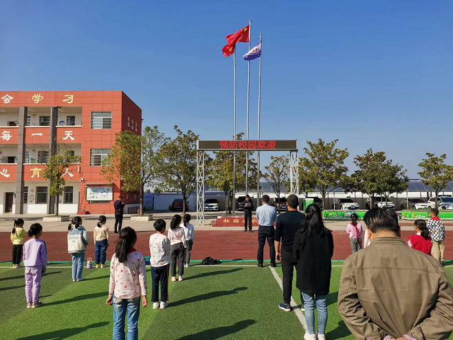 河洑镇汇华聚宝小学：法制教育进校园，杜绝校园欺凌