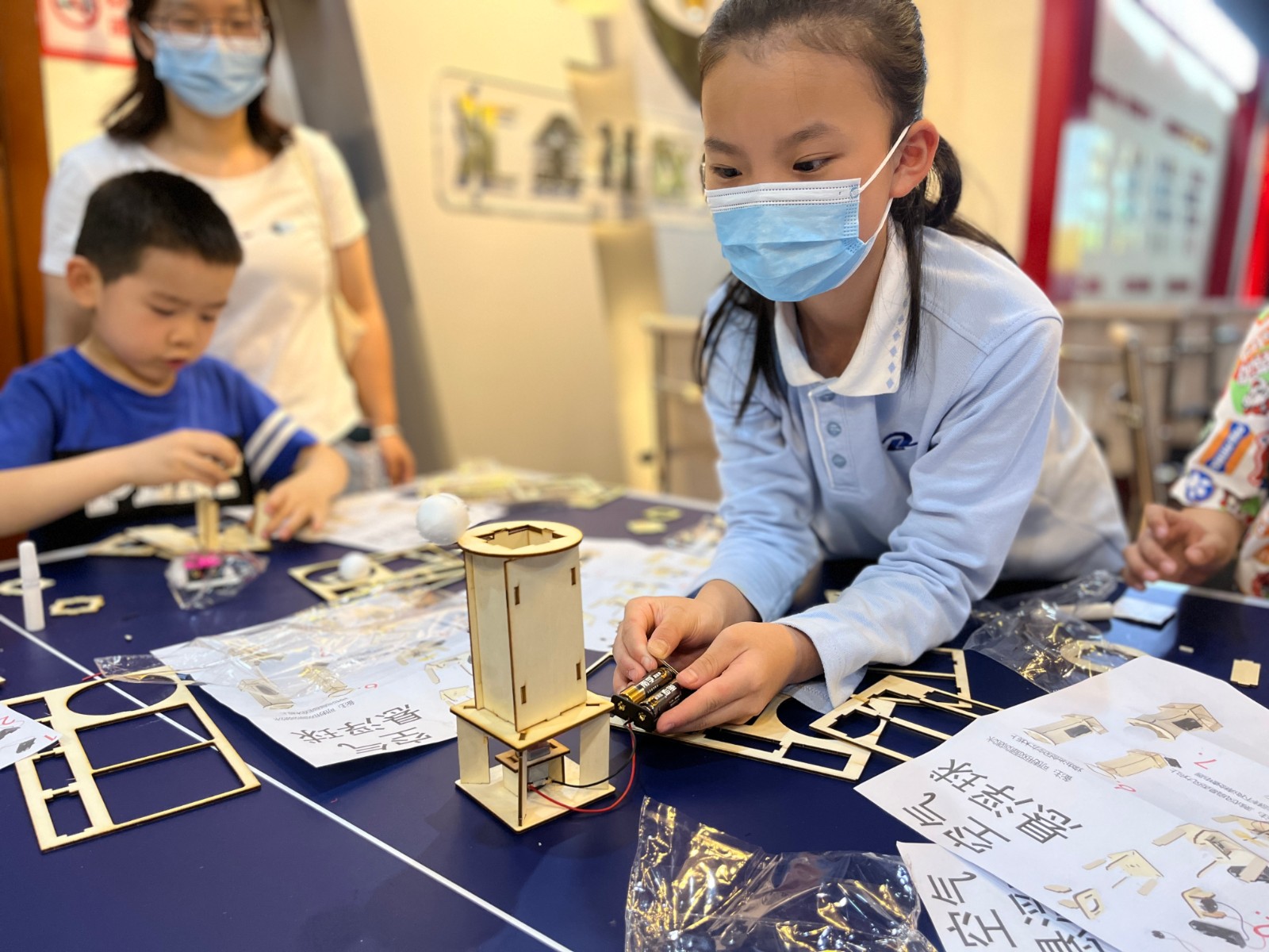 “党建引领  童聚汇金” 营造儿童友好社区