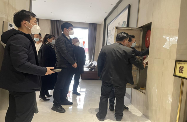 区领导开展节前安全生产检查