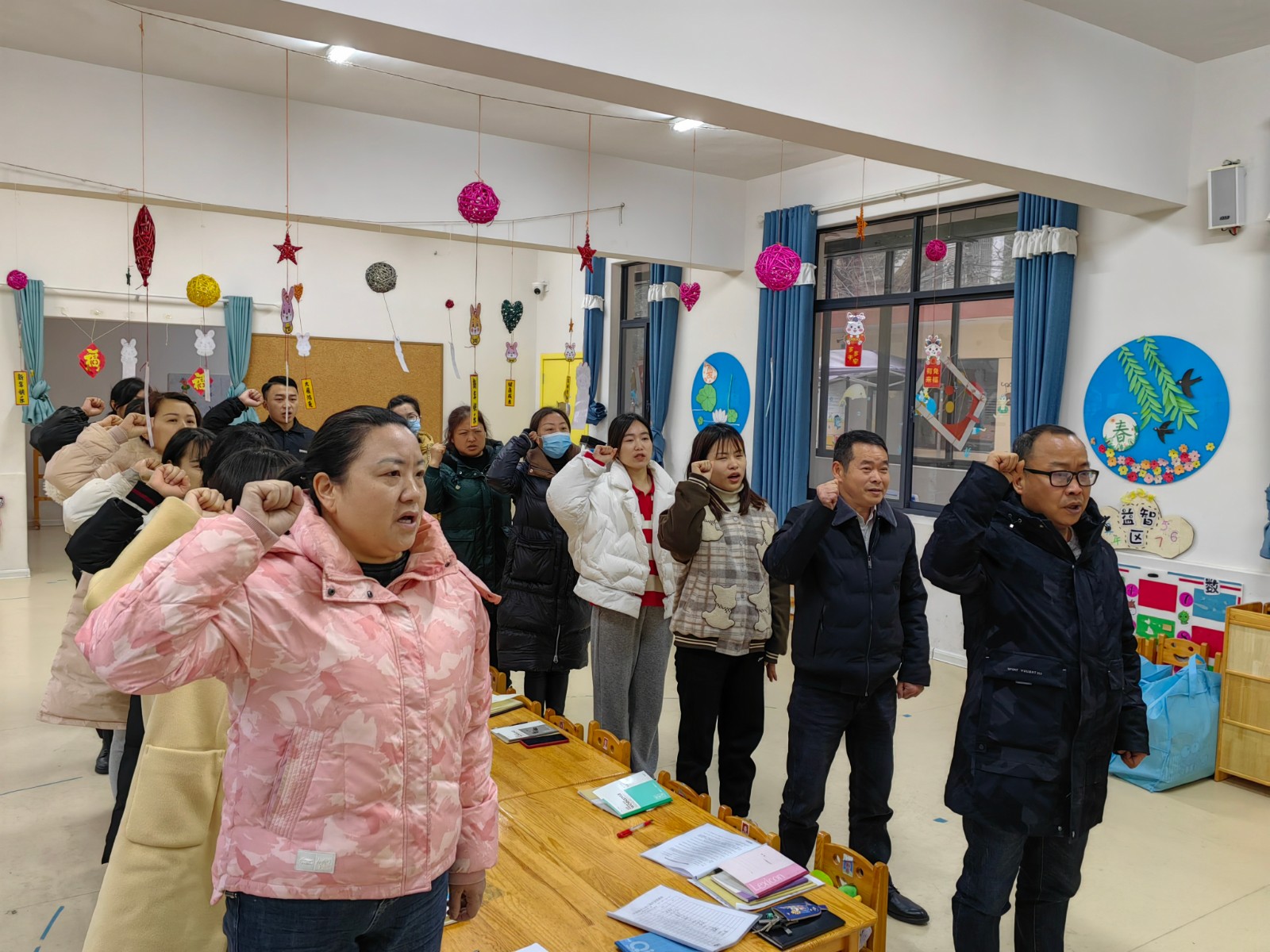 武陵区河洑镇中心幼儿园开展师德师风培训
