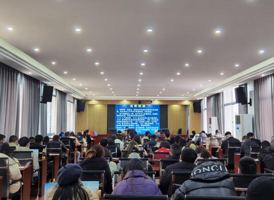 武陵区司法局举办社区矫正对象法治教育培训
