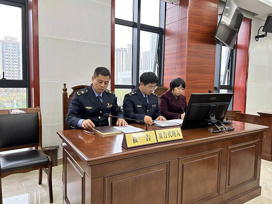 武陵区应急管理局主要负责人出庭应诉