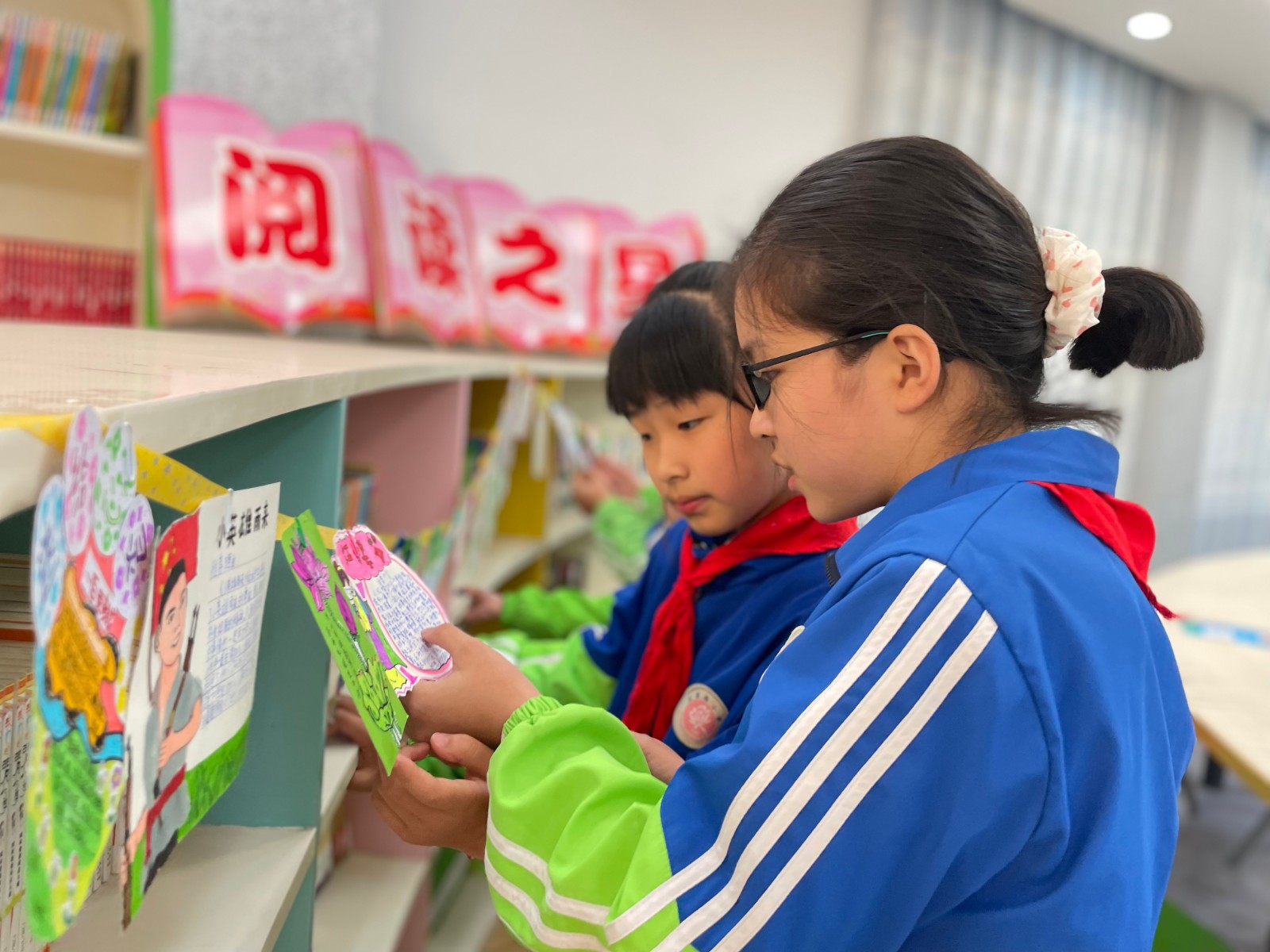 武陵区芙蓉路小学开展“一书一世界 阅读悦成长”系列读书活动