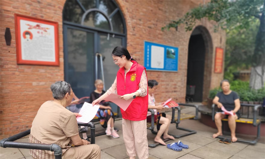 新时代文明实践耀武陵丨芙蓉街道开展拒绝“升学宴”“谢师宴”主题宣传活动