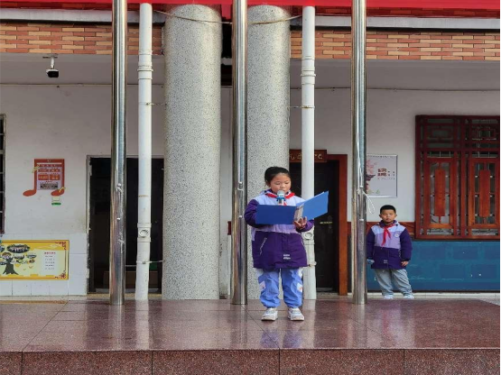 武陵区工农小学：宪法文化 精彩呈“宪”