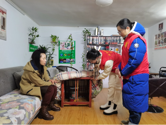 芙蓉街道项家铺社区：防患于未“燃” 筑牢冬季用火用电安全防线