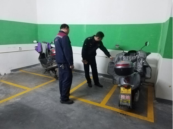 芙蓉街道开展小区电动自行车安全管理检查行动